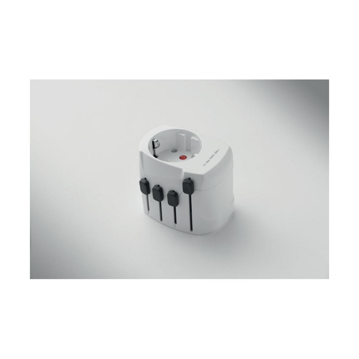 Adaptery podróżne z logo – skross® pro 3-biegunowy pro 3-pole mo2982-06-picture7 SKROSS® PRO 3-biegunowy PRO 3-POLE mo2982-06-picture7
