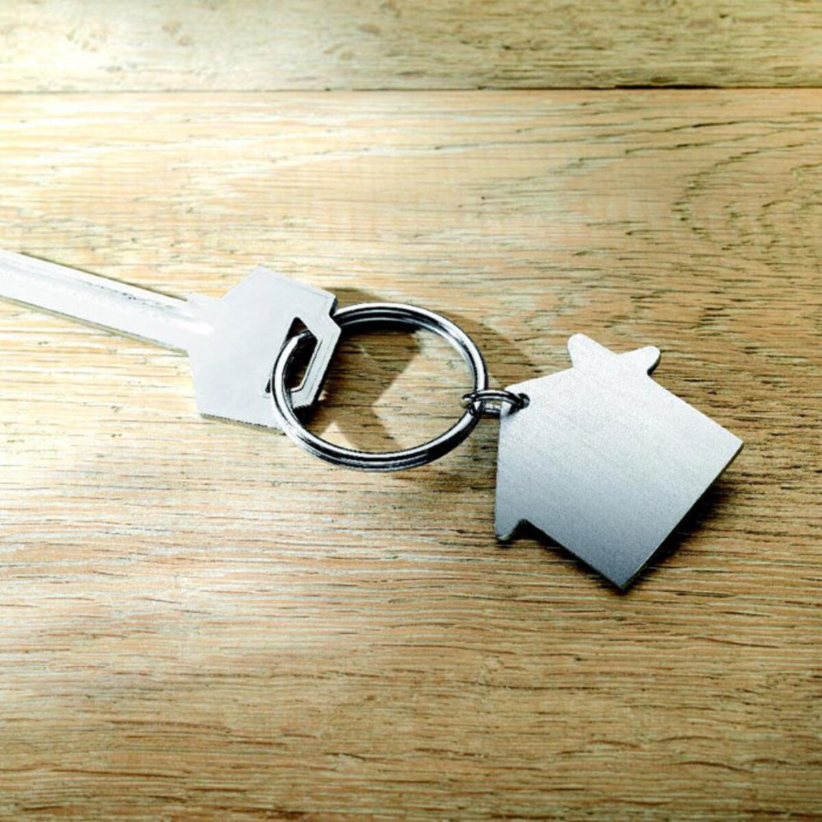 Breloki wielofunkcyjne z logo – metalowy brelok, kształt domu heim kc6589-16-ambiant Metalowy brelok, kształt domu HEIM kc6589-16-ambiant