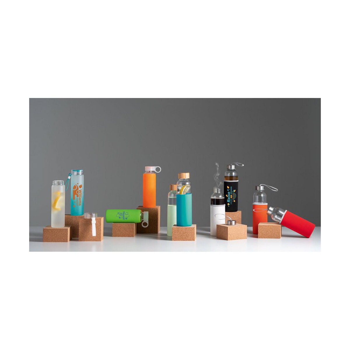 Butelki z logo – dhabi. butelka sportowa ze szkła borokrzemowego 380 ml 94668_amb DHABI. Butelka sportowa ze szkła borokrzemowego 380 ml 94668_amb