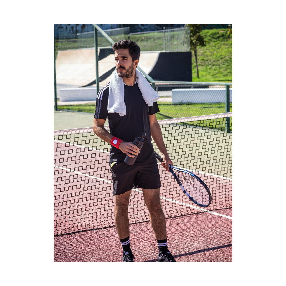 Butelki z logo – federer. butelka wykonana w 90% ze stali nierdzewnej pochodzącej z recyklingu 570 ml 94272_amb FEDERER. Butelka wykonana w 90% ze stali nierdzewnej pochodzącej z recyklingu 570 mL 94272_amb