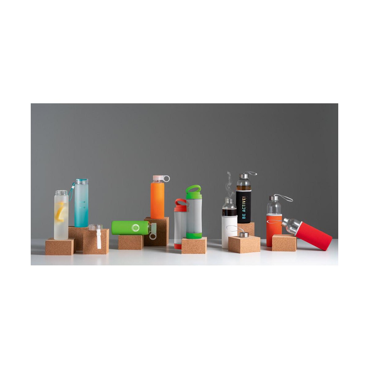 Butelki z logo – quintana. szklana butelka sportowa z zakrętką pp 390 ml 94783_amb QUINTANA. Szklana butelka sportowa z zakrętką PP 390 ml 94783_amb