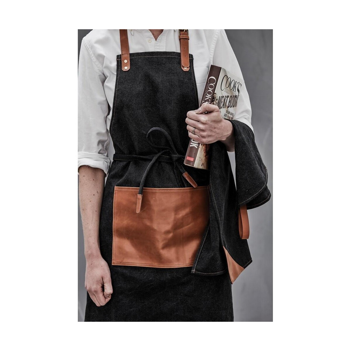 Fartuchy z logo – fartuch vinga asado VG017-03_2155__M_402 Fartuch VINGA Asado VG017-03_2155__M_402