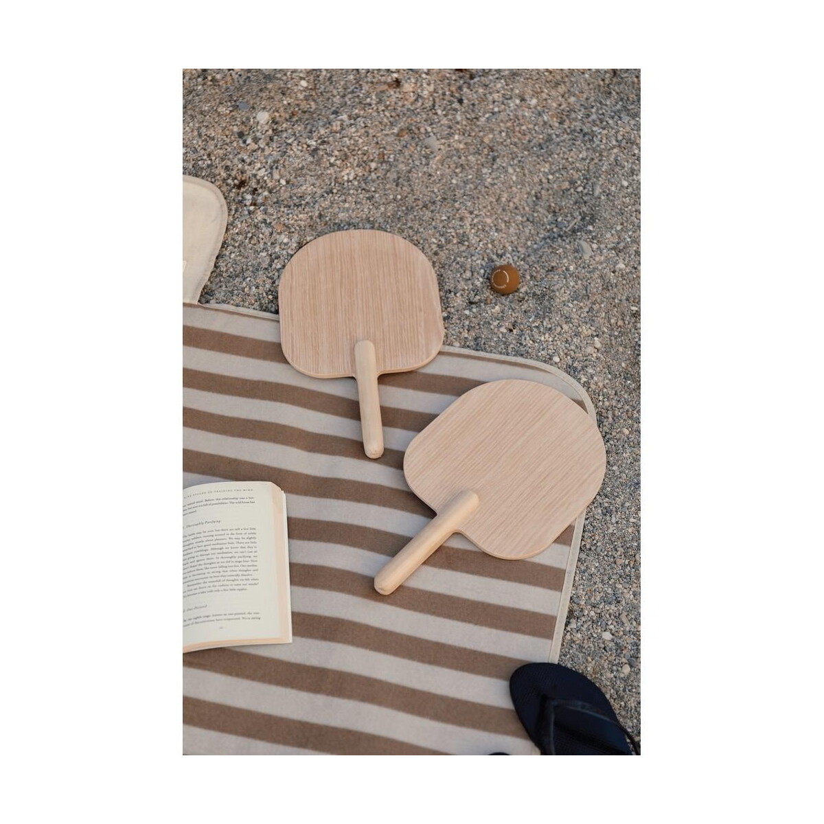 Gry z logo – gra plażowa vinga miro VG543-16_V453059__M_400 Gra plażowa VINGA Miro VG543-16_V453059__M_400