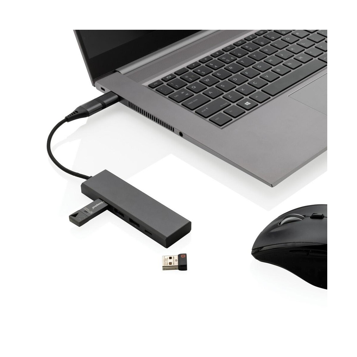 Huby usb z logo – hub usb 2.0 z usb c, aluminium z recyklingu P308.682__B_2 Hub USB 2.0 z USB C, aluminium z recyklingu P308.682__B_2