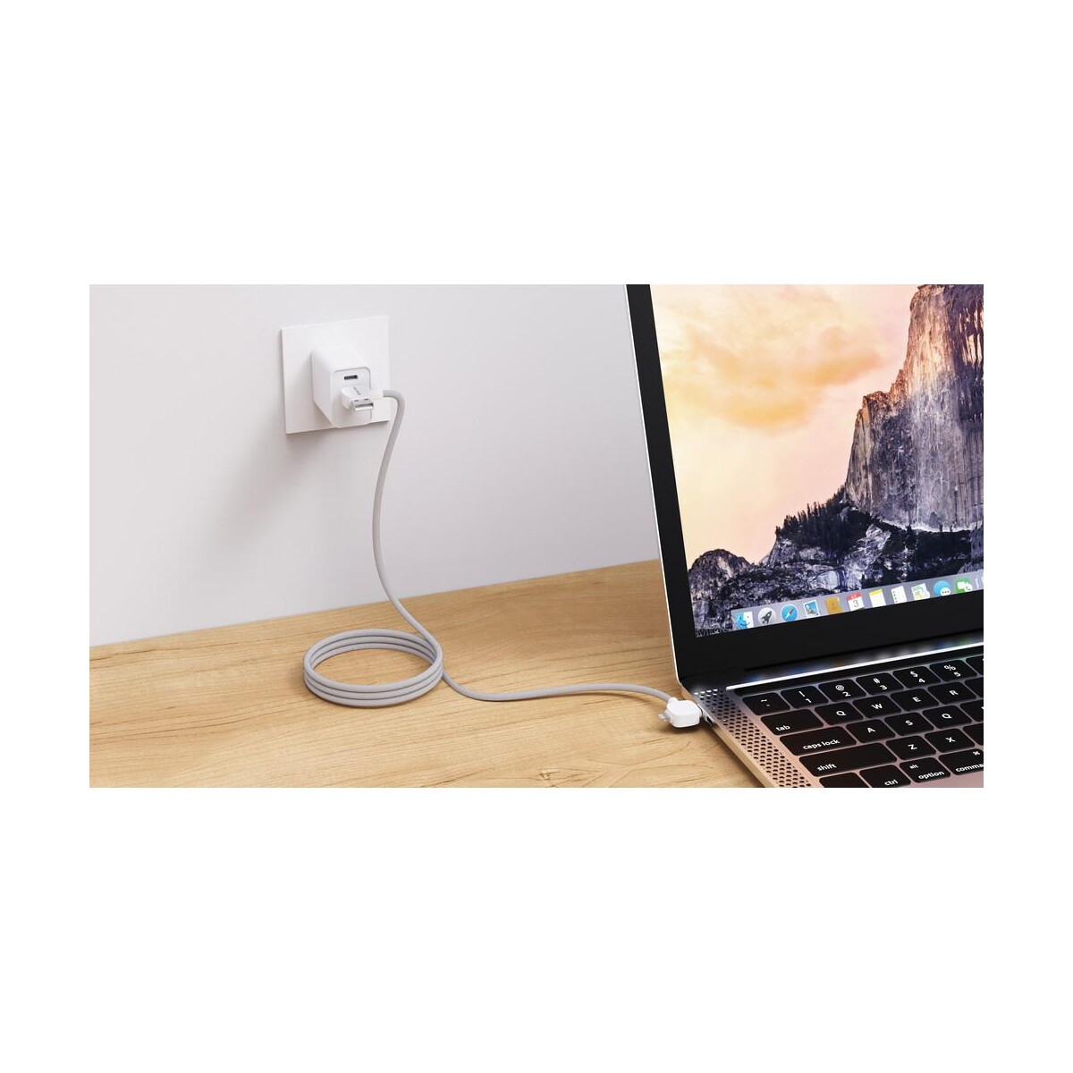 Kable usb z logo – kabel do ładowania i synchronizacji urban vitamin stockton 65w P302.7103__M_400 Kabel do ładowania i synchronizacji Urban Vitamin Stockton 65W P302.7103__M_400