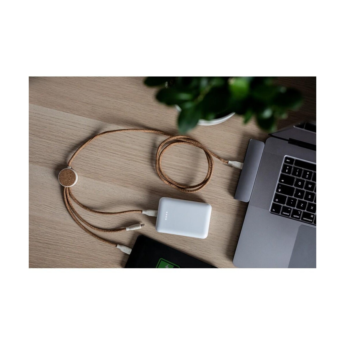 Kable usb z logo – korkowy kabel do ładowania b’right | brent V0048_B Korkowy kabel do ładowania B'RIGHT | Brent V0048_B