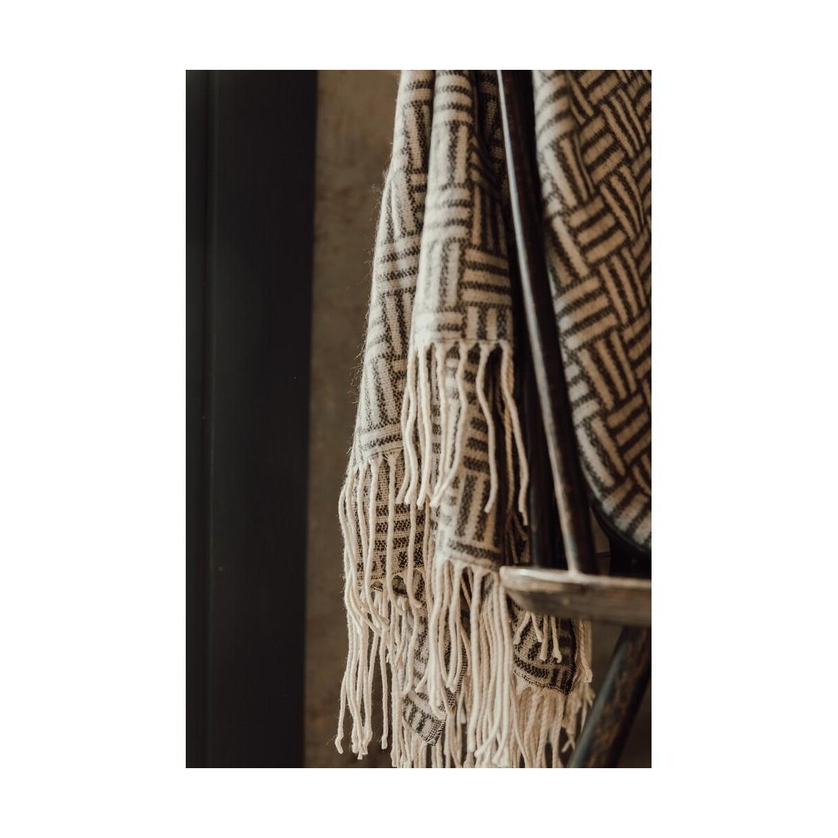 Koce z logo – koc vinga lenox VG015-03_194549__M_408 Koc VINGA Lenox VG015-03_194549__M_408