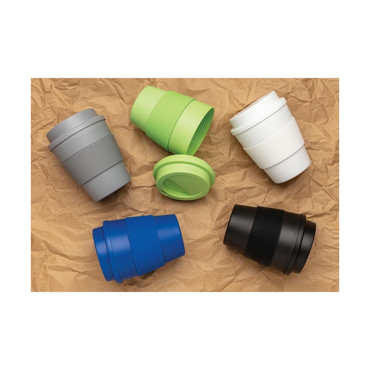 Kubki z logo – kubek podróżny 350 ml P432.683__M_400 Kubek podróżny 350 ml P432.683__M_400