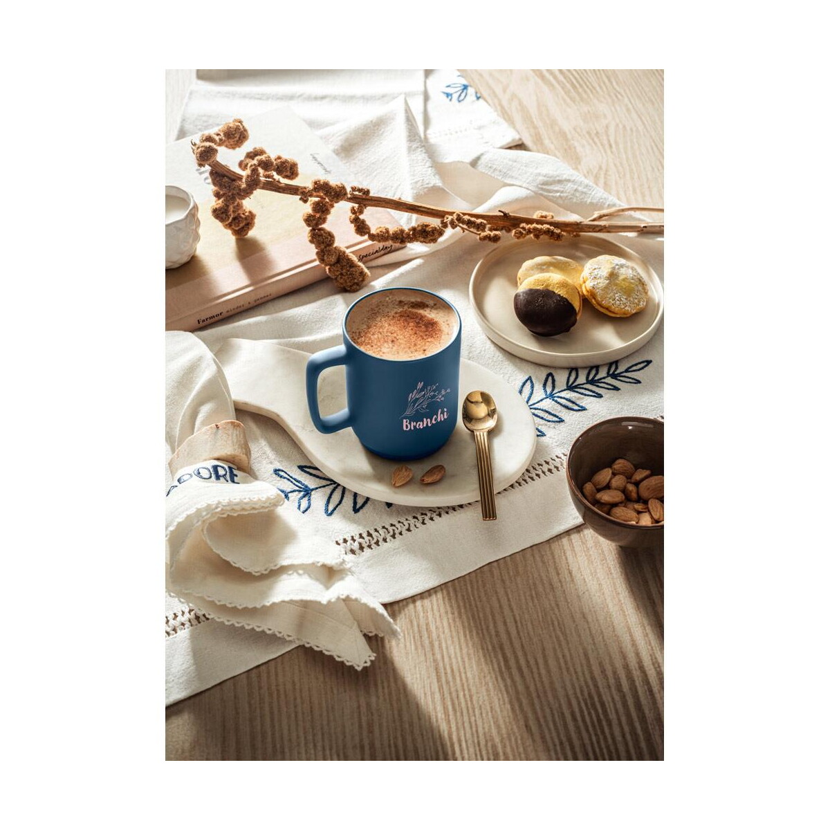 Kubki z logo – mighty. ceramiczny kubek z cylindrycznym korpusem 330 ml 94273_amb MIGHTY. Ceramiczny kubek z cylindrycznym korpusem 330 mL 94273_amb
