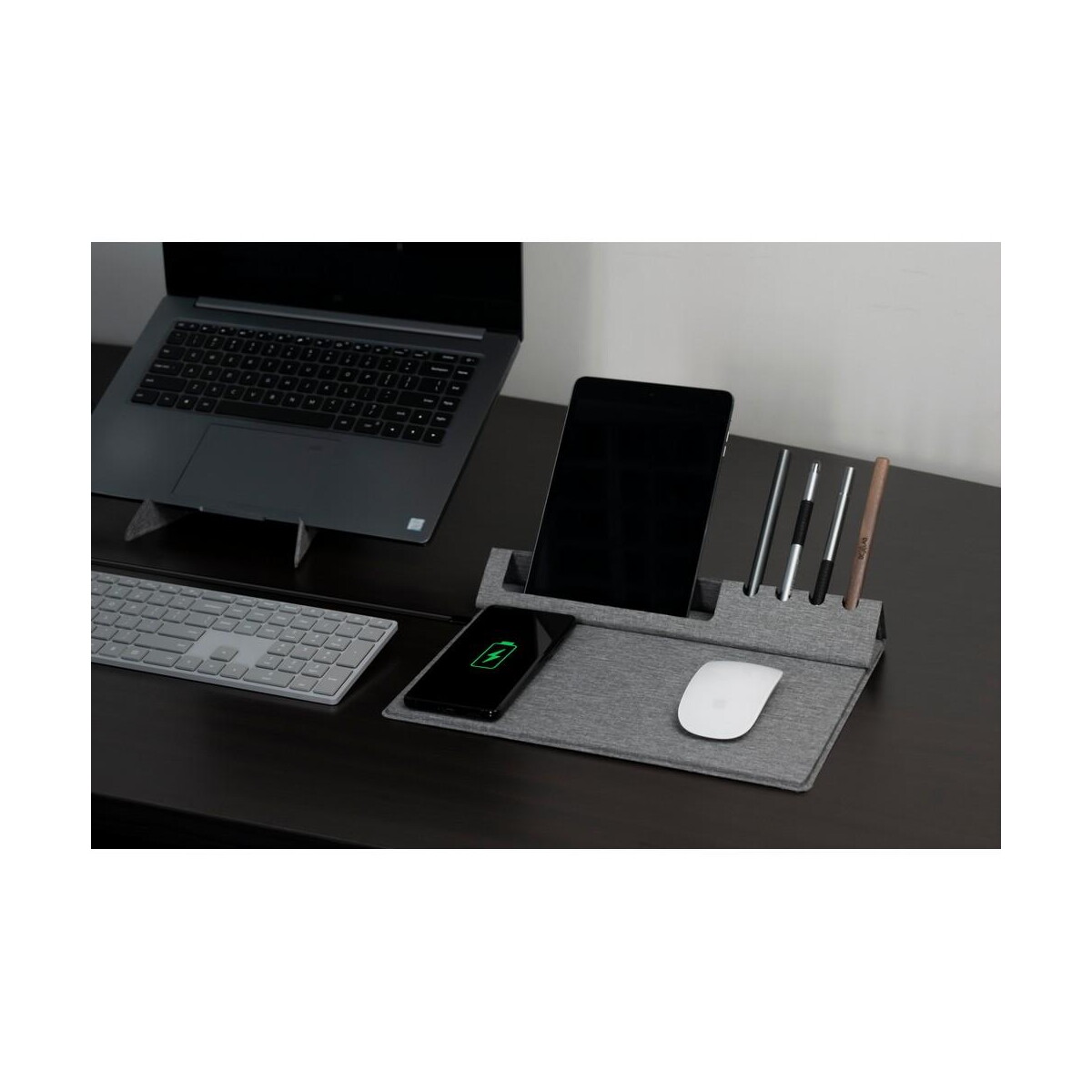 Ładowarki z logo – ładowarka bezprzewodowa brandcharger evopad charge VA552-19_ATM01 Ładowarka bezprzewodowa BrandCharger Evopad Charge VA552-19_ATM01