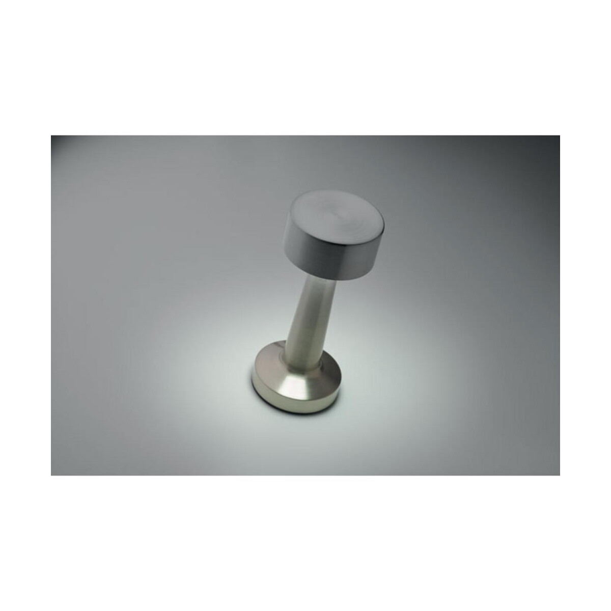 Latarki z logo – akumulatorowa metalowa lampa st hierluz mo2478-16-picture2 Akumulatorowa metalowa lampa st HIERLUZ mo2478-16-picture2