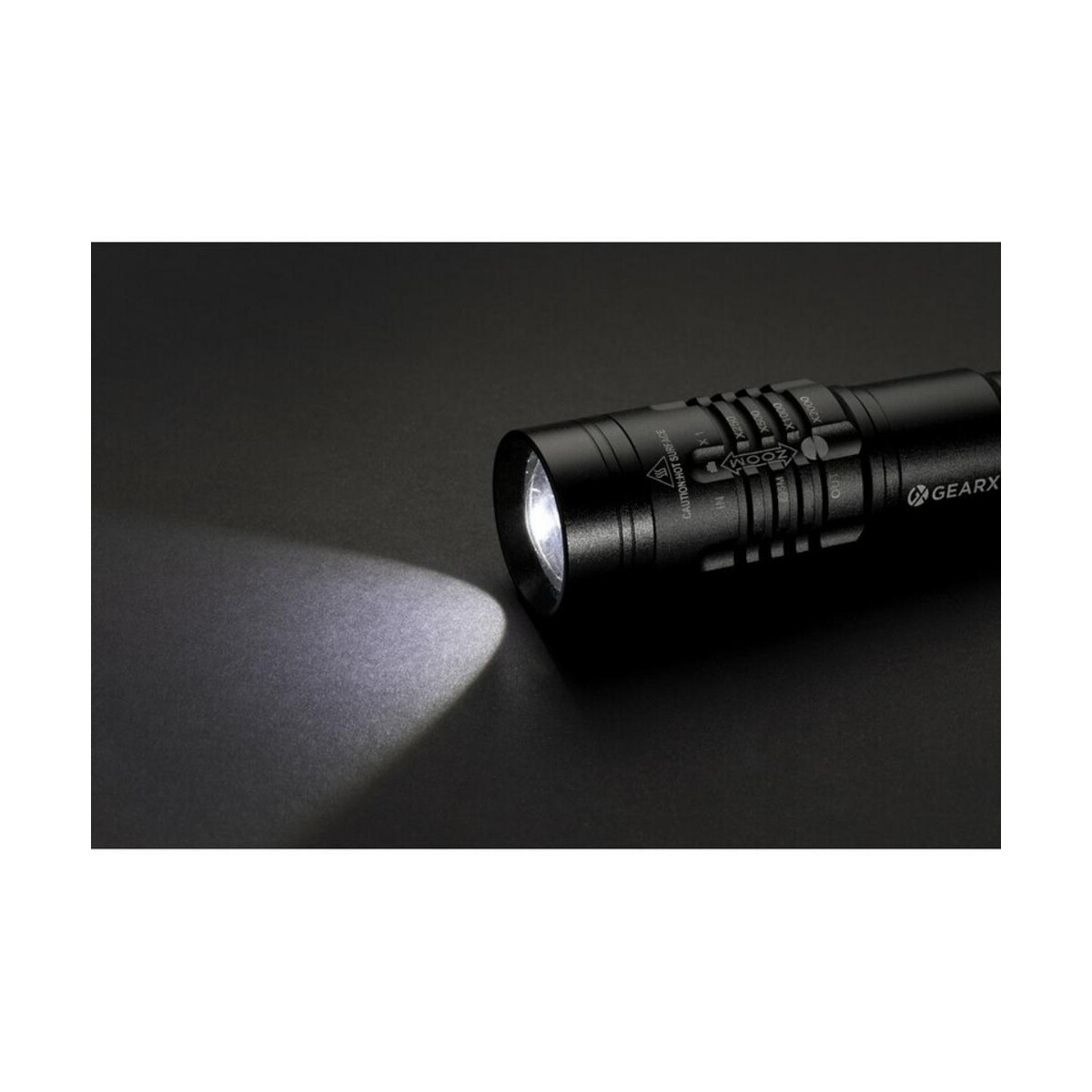 Latarka Gear X, ładowana przez USB P513.851__B_10