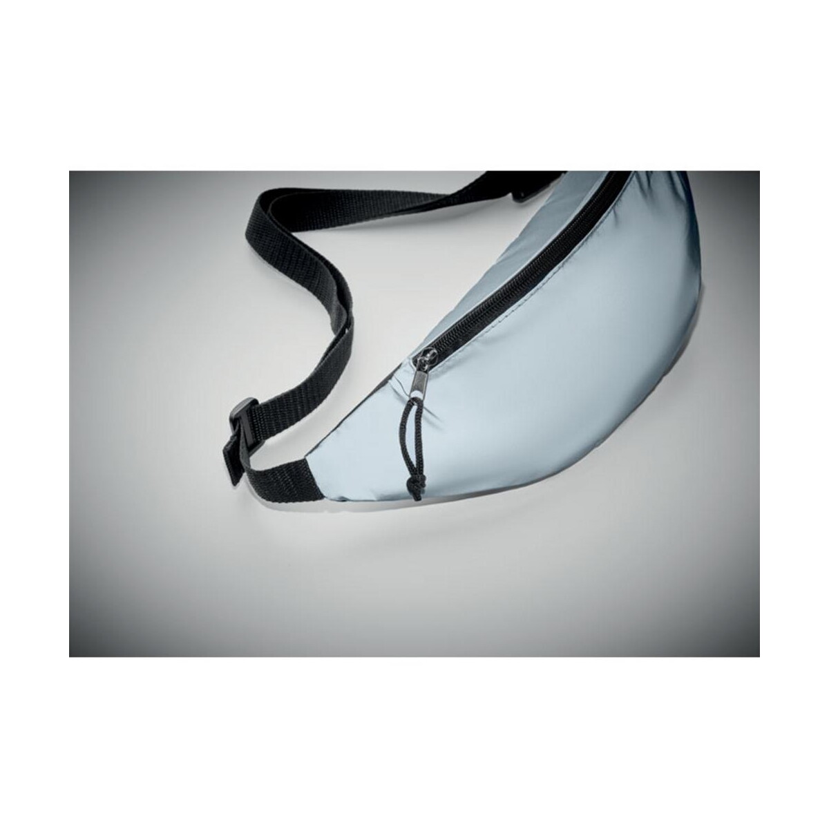Nerki z logo – odblaskowa torba na biodro visiwaist mo9919-16-side Odblaskowa torba na biodro VISIWAIST mo9919-16-side