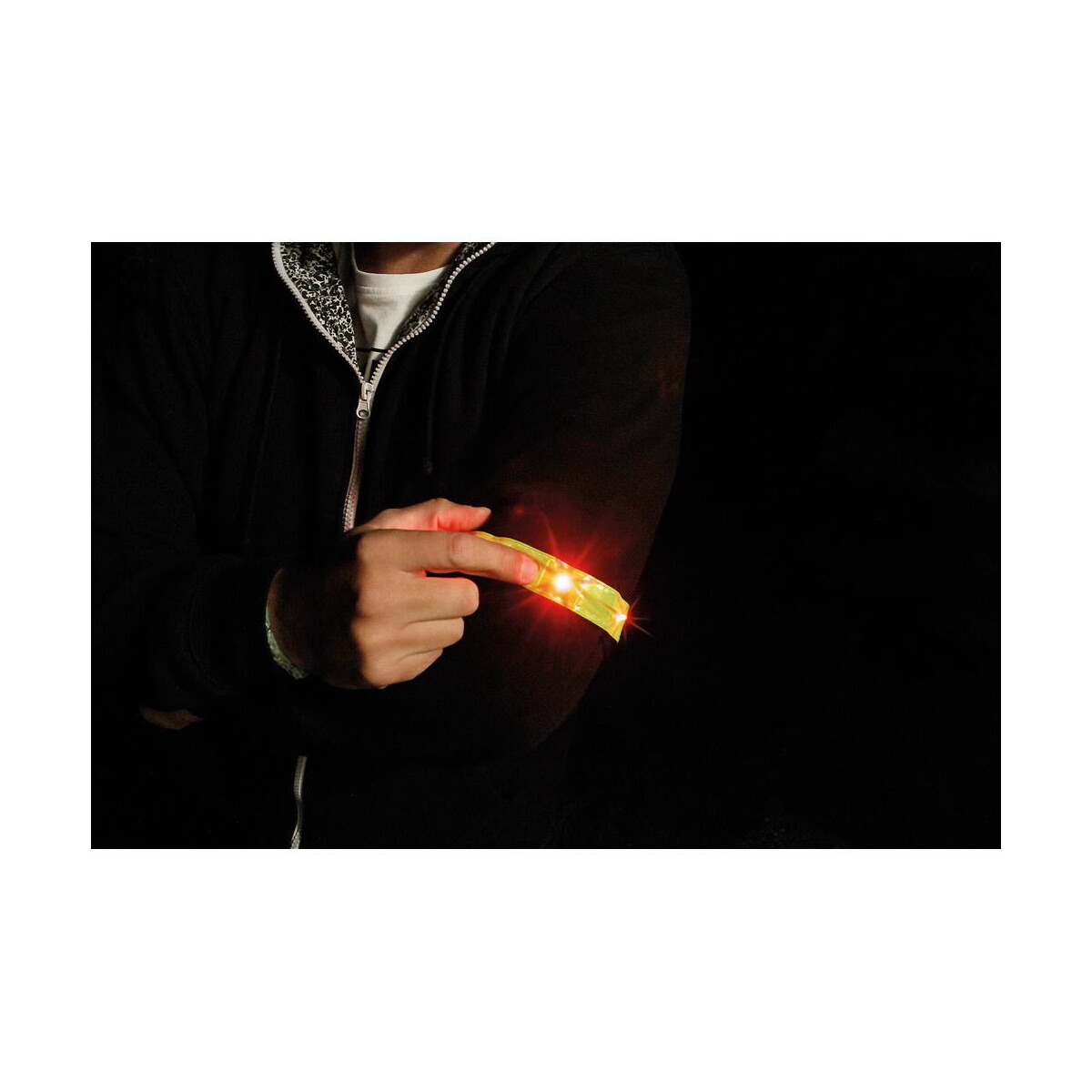 Odblaski z logo – visible. opaska odblaskowa z 4 czerwonymi diodami led 98515_108-e VISIBLE. Opaska odblaskowa z 4 czerwonymi diodami LED 98515_108-e
