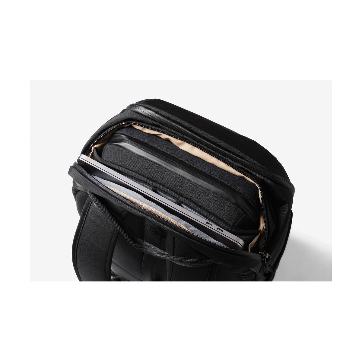 Plecaki z logo – plecak na laptopa 16″ bellroy P763.3101__B_4 Plecak na laptopa 16