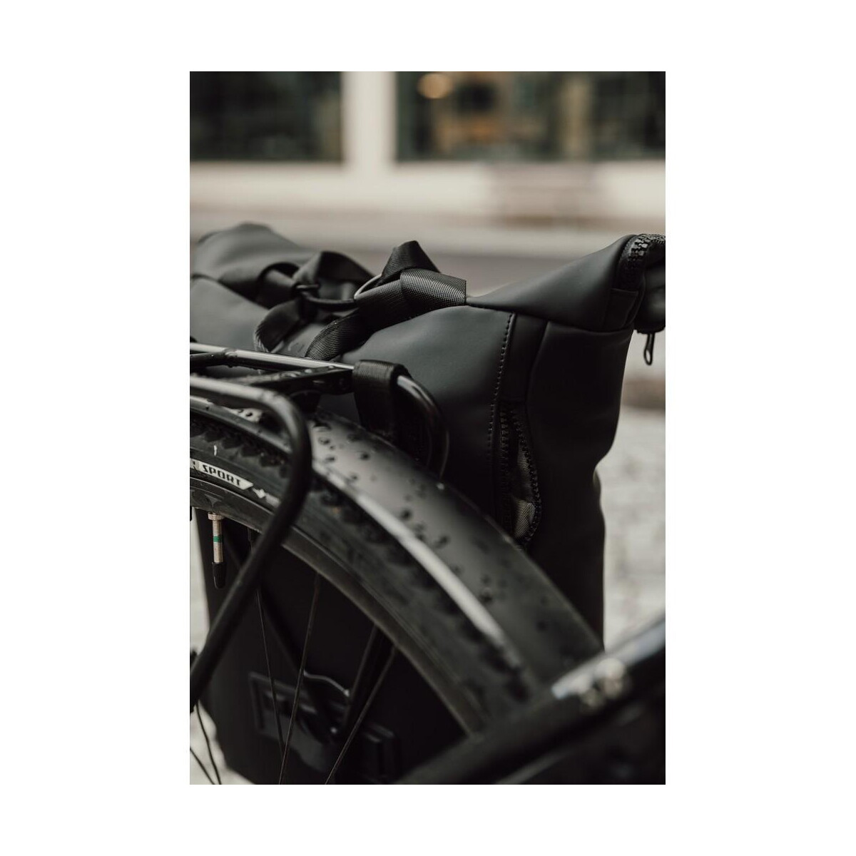 Plecaki z logo – plecak rowerowy vinga baltimore VG054-03_501819__M_401 Plecak rowerowy VINGA Baltimore VG054-03_501819__M_401