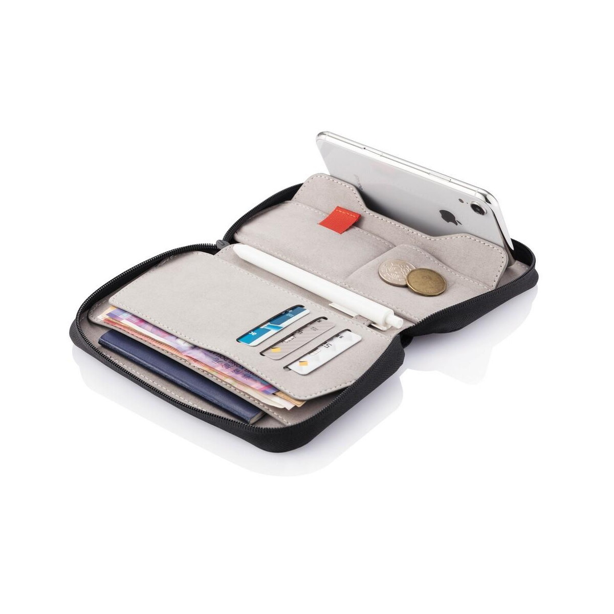 Portfele z logo – etui na paszport P705.821__B_6 Etui na paszport P705.821__B_6
