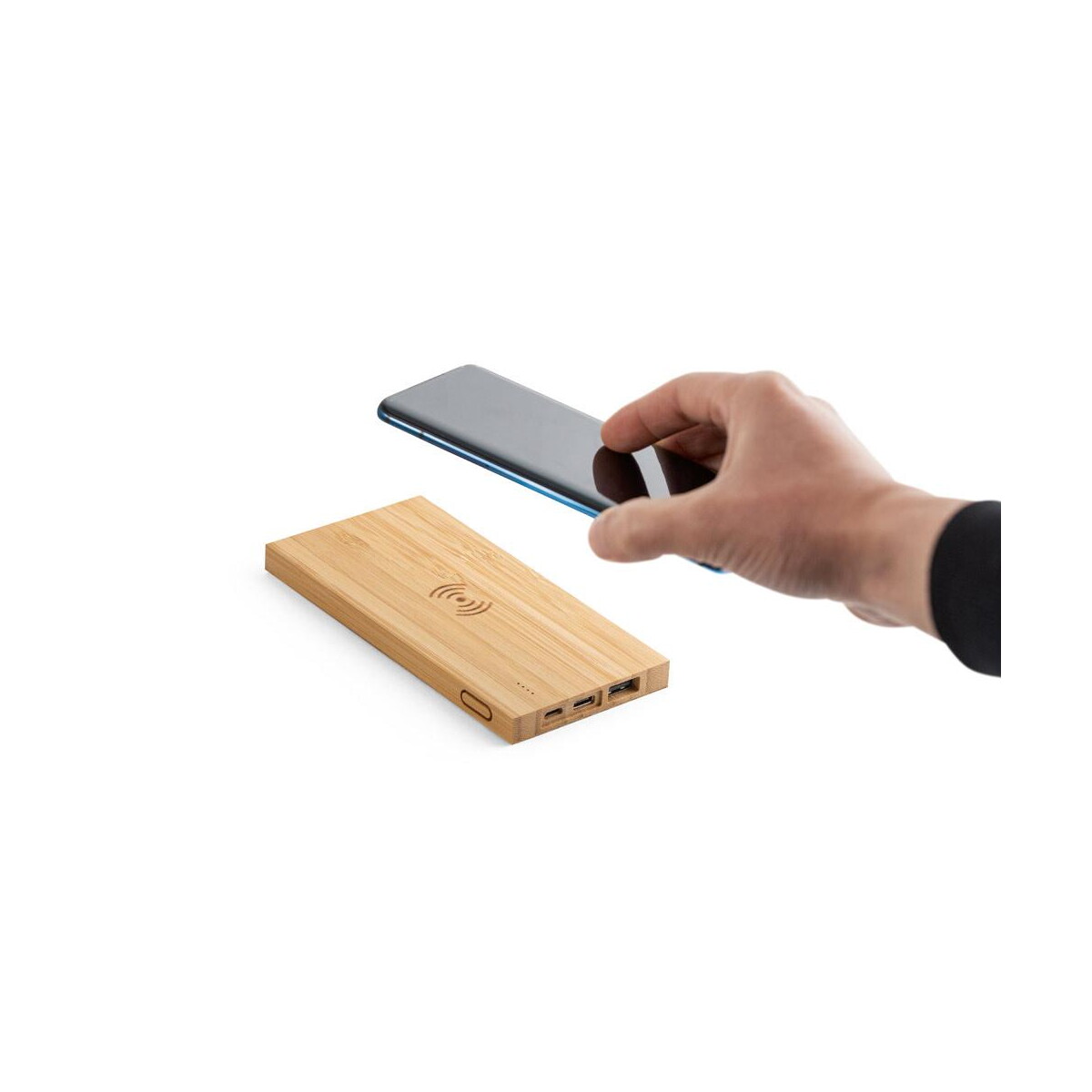 Powerbanki z logo – fitch. power bank 5.000 mah z bezprzewodową ładowarką 5w z bambusową 97909_160-c FITCH. Power bank 5.000 mAh z bezprzewodową ładowarką 5W z bambusową 97909_160-c