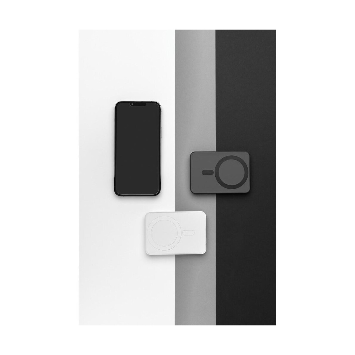 Powerbanki z logo – magnetyczny bezprzewodowy power bank 5000 mah magnetix P322.403__M_400 Magnetyczny bezprzewodowy power bank 5000 mAh Magnetix P322.403__M_400