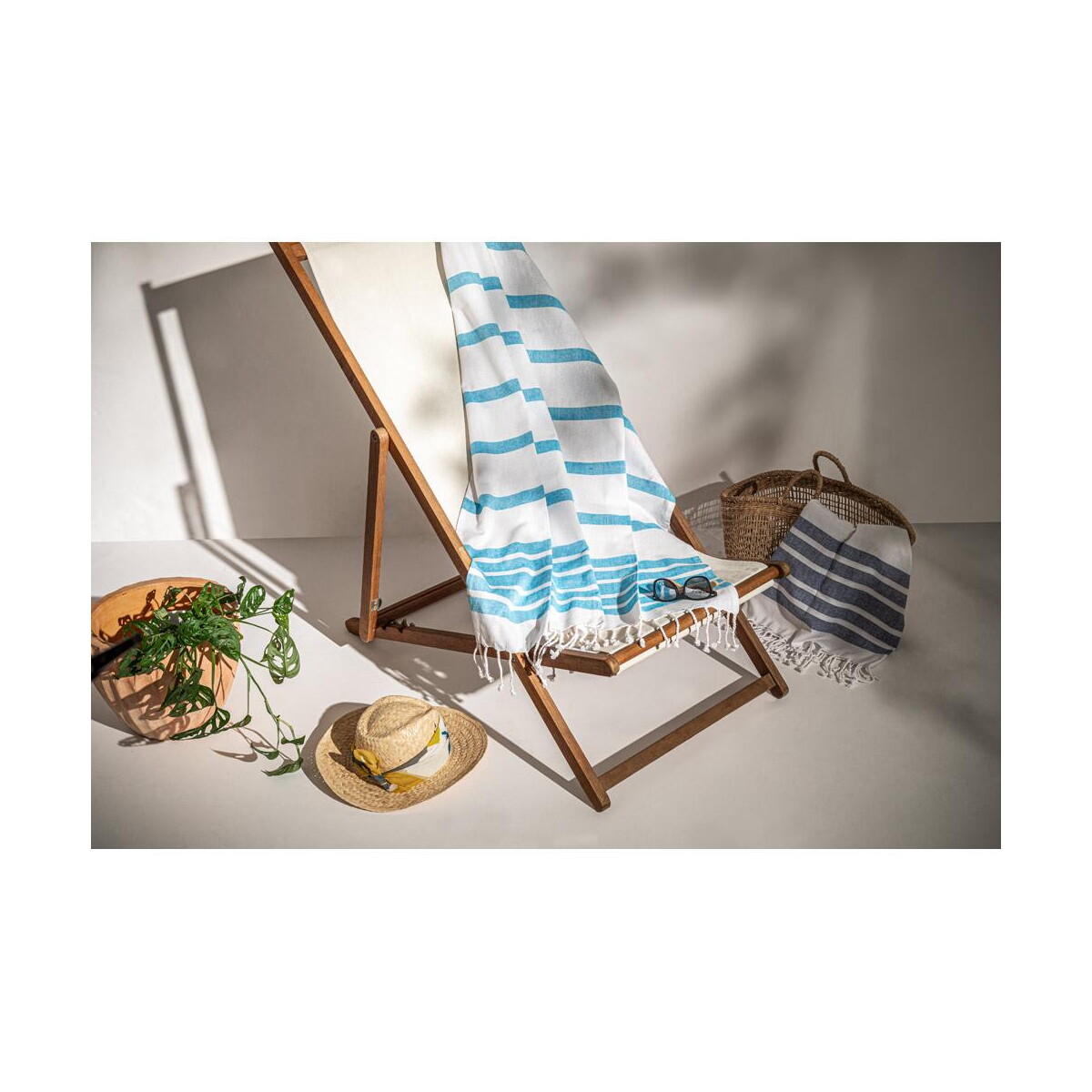 Ręczniki z logo – sardenha. ręcznik plażowy z bawełny (70% z recyklingu) i poliestru (30% z recyklingu) (180 g/m²) 99159_amb SARDENHA. Ręcznik plażowy z bawełny (70% z recyklingu) i poliestru (30% z recyklingu) (180 g/m²) 99159_amb