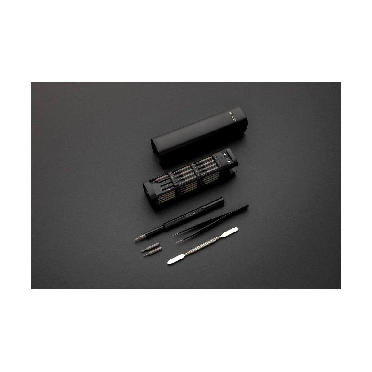 Śrubokręty z logo – śrubokręt gear x, 56 końcówek, aluminium z recyklingu P221.261__M_400 Śrubokręt Gear X, 56 końcówek, aluminium z recyklingu P221.261__M_400