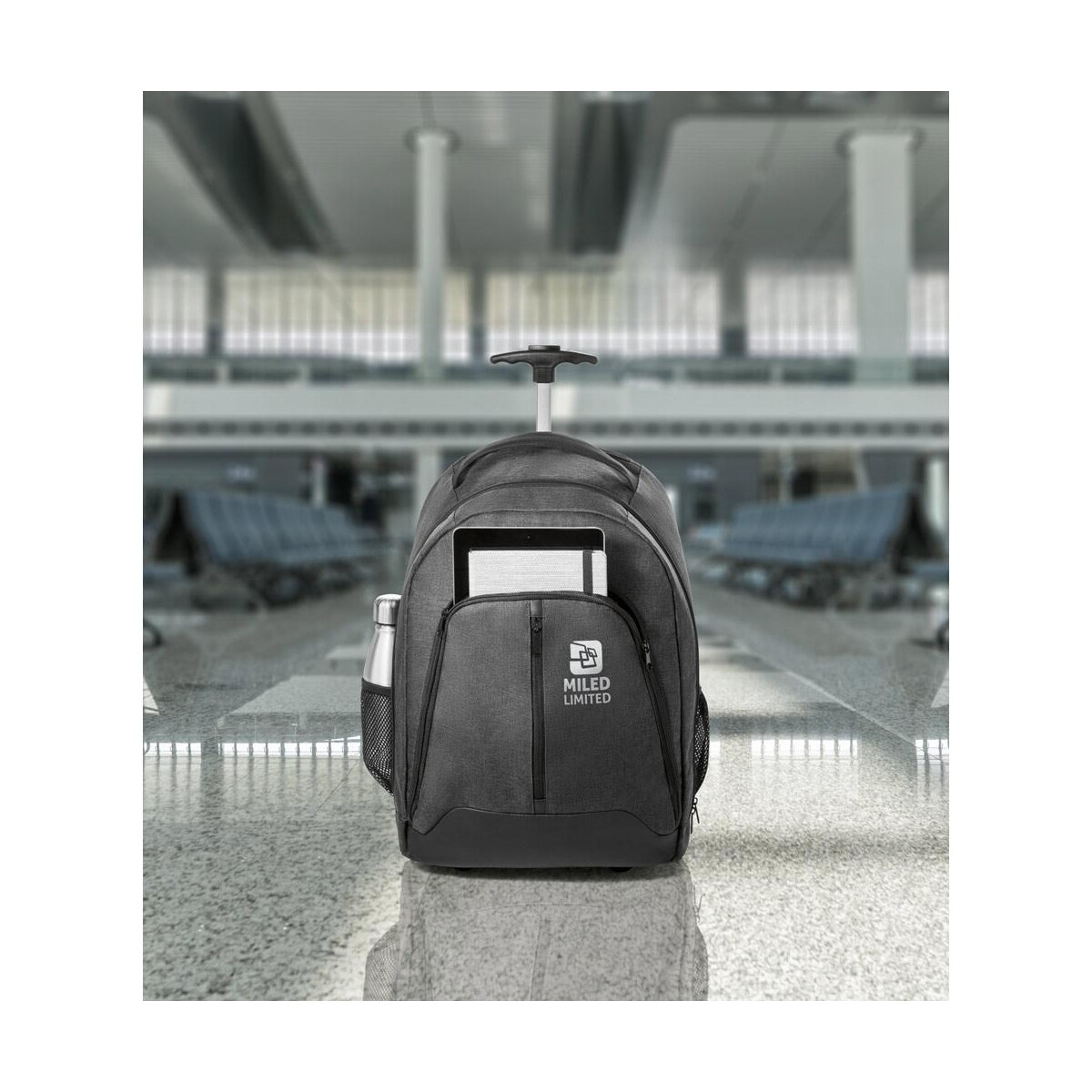 Torby na laptopa z logo – eindhoven. plecak na kółkach na laptopa 15.6” z 600d 92145_amb EINDHOVEN. Plecak na kółkach na laptopa 15.6'' z 600D 92145_amb