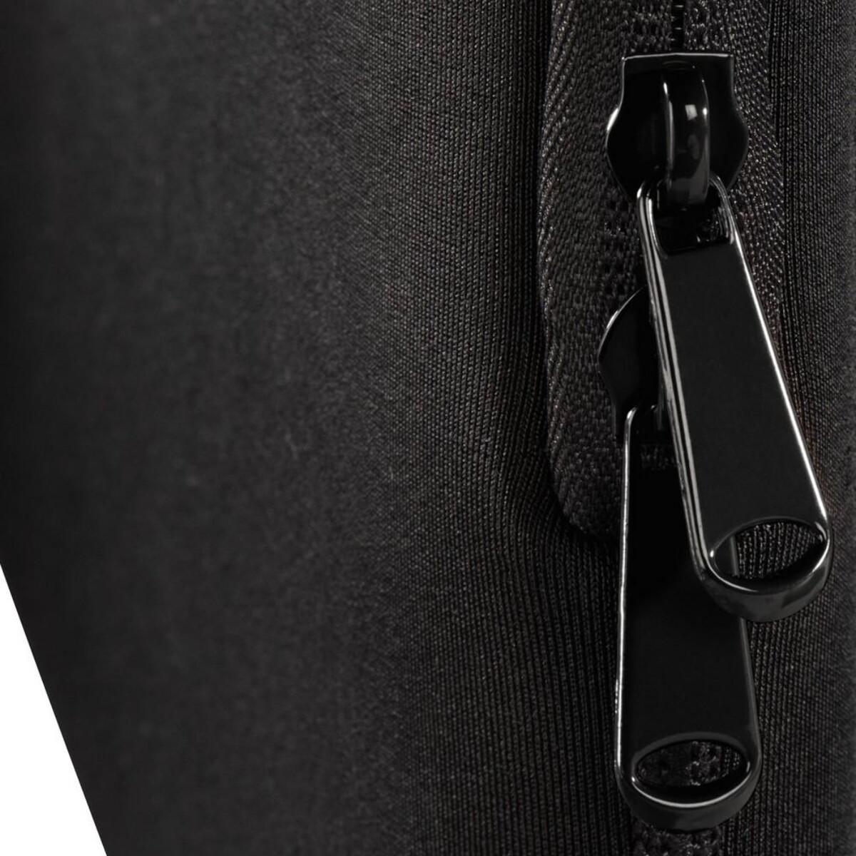Torby na laptopa z logo – etui na laptopa 15,6″ hama neoprene VH038-03_IDE01 Etui na laptopa 15,6