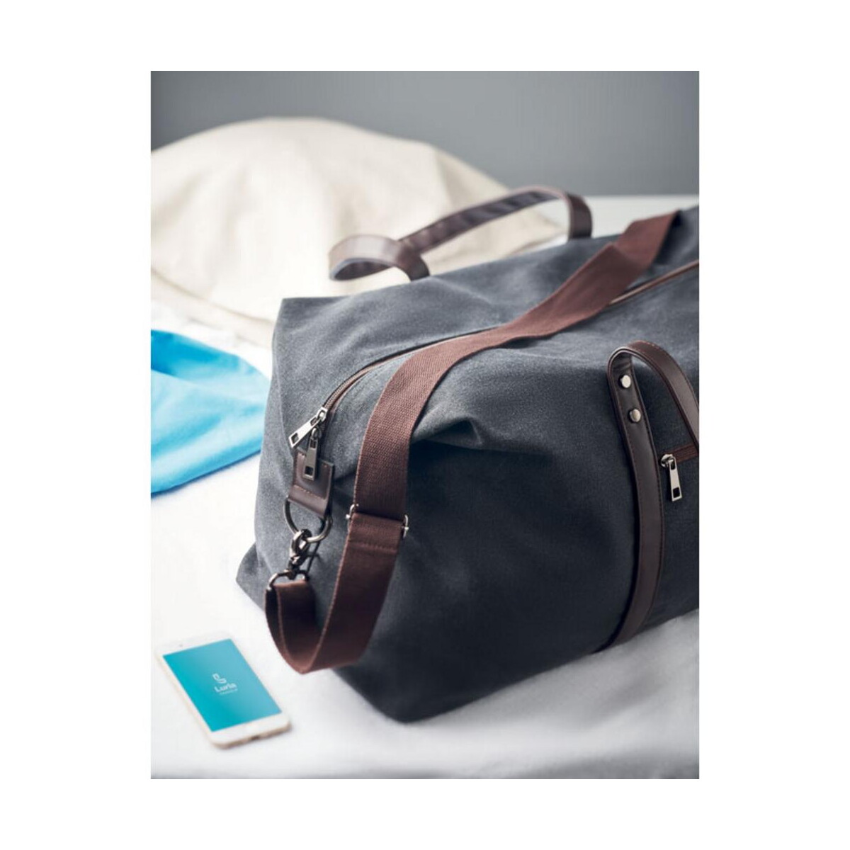 Torby podróżne z logo – torba weekendowa 450gr/m² zurich mo6279-03-ambiant Torba weekendowa 450gr/m² ZURICH mo6279-03-ambiant