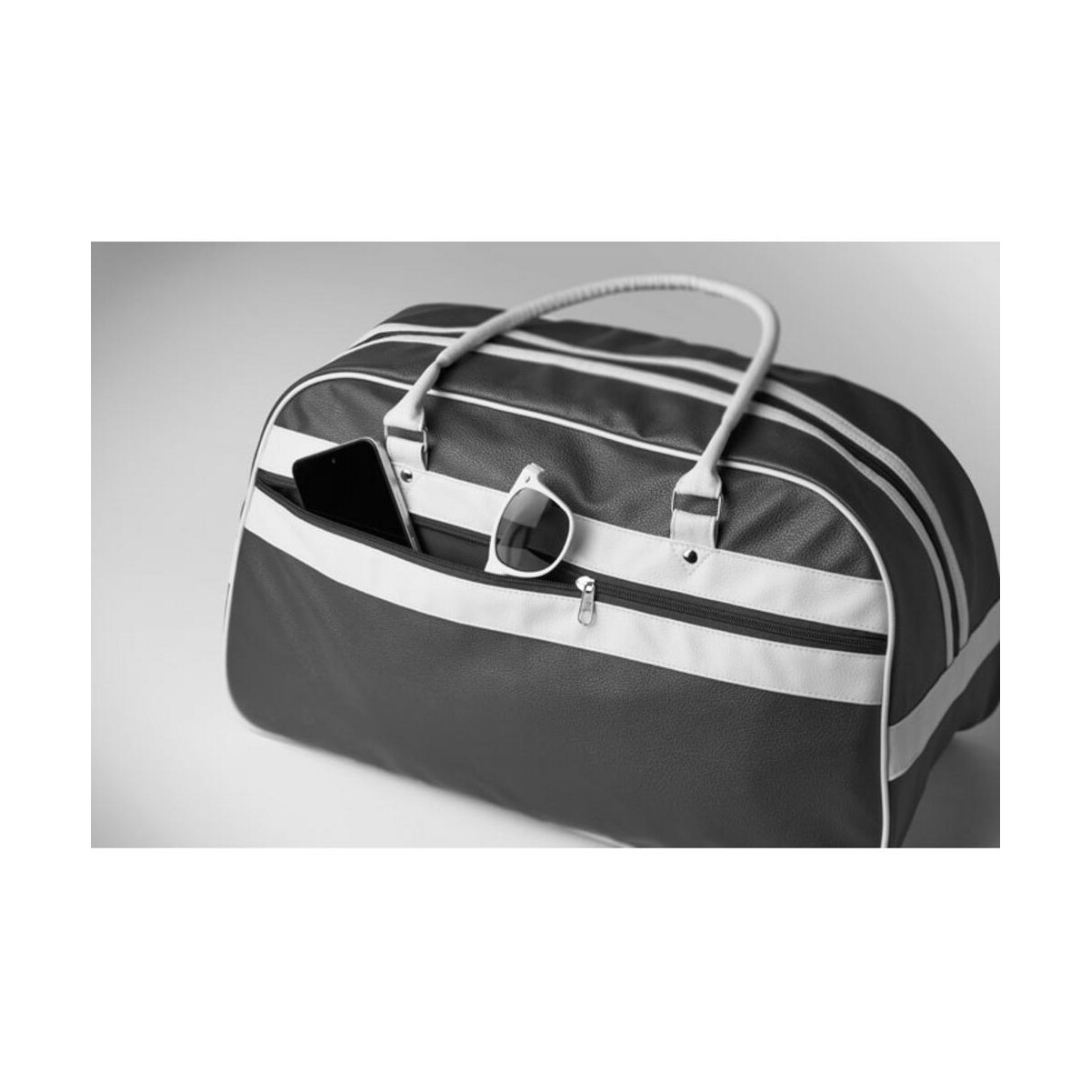 Torby sportowe z logo – torba sportowa z pu nostalgic mo2987-03-open Torba sportowa z PU NOSTALGIC mo2987-03-open